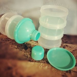 5 Section Formula Container